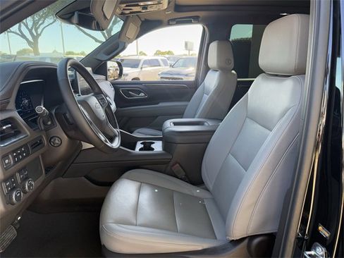 Certified 2023 Chevrolet Tahoe Z71 w/ Luxury Package image 24