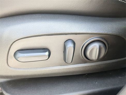 Certified 2021 Chevrolet Equinox Premier image 22