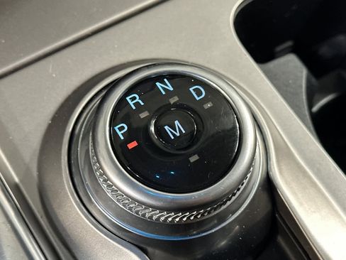 Used 2020 Ford Explorer Limited image 26