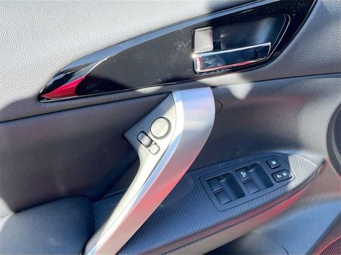 New 2026 Mitsubishi Eclipse Cross Base image 18