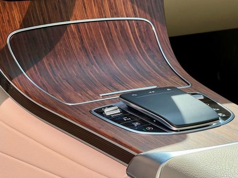 Certified 2022 Mercedes-Benz GLC 300 4MATIC image 23