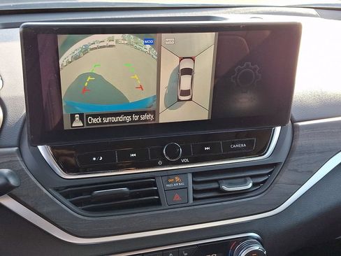 Certified 2025 Nissan Altima 2.5 SL FWD image 18