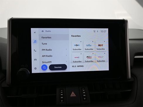 Used 2024 Toyota RAV4 Adventure image 24