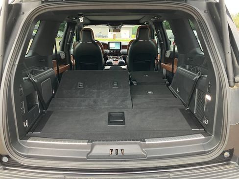 Used 2020 Lincoln Navigator Reserve w/ Equipment Group 208A Reserve AWD/4WD image 20