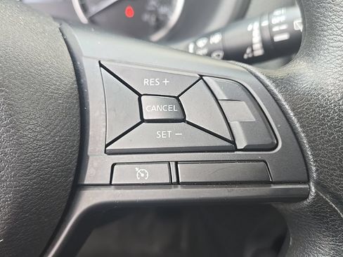 Used 2023 Nissan Kicks S FWD image 16