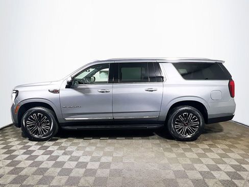 New 2026 GMC Yukon XL Elevation image 4