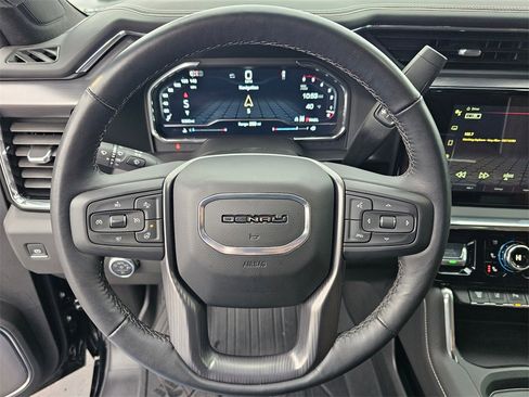 Used 2025 GMC Sierra 2500 Denali Ultimate image 22