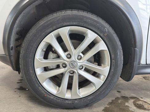 Used 2017 Nissan Juke S image 15