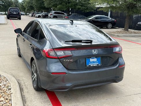 Used 2023 Honda Civic LX image 3