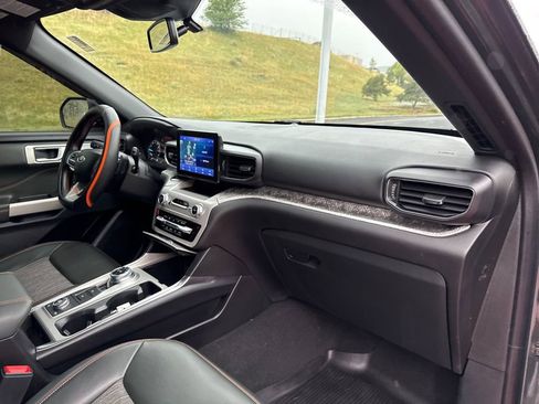 Used 2023 Ford Explorer Timberline w/ Timberline Technology Package AWD/4WD image 33