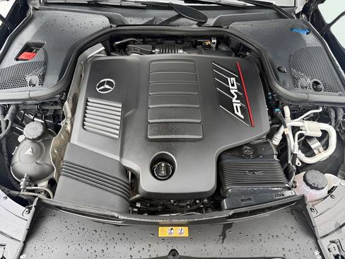 Used 2021 Mercedes-Benz AMG GT 43 image 31