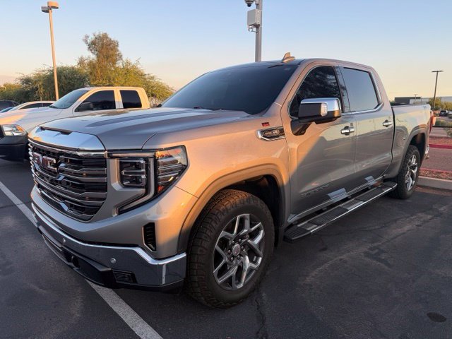 Used 2023 GMC Sierra 1500 SLT w/ SLT Premium Plus Package AWD/4WD image 2
