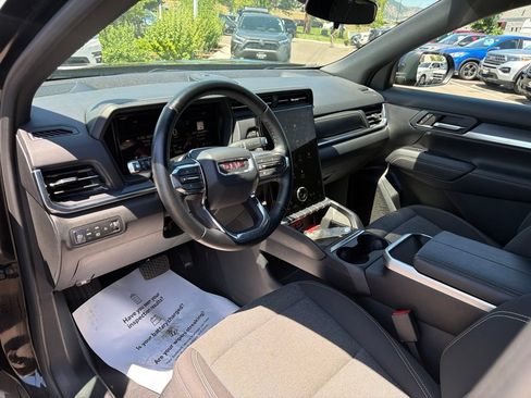 Used 2025 GMC Terrain Elevation AWD/4WD image 23