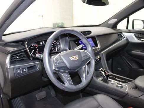 Used 2024 Cadillac XT5 Premium Luxury image 14