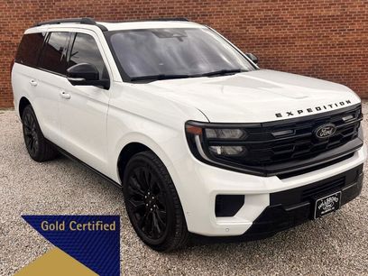 Certified 2025 Ford Expedition Platinum w/ Stealth Appearance Package