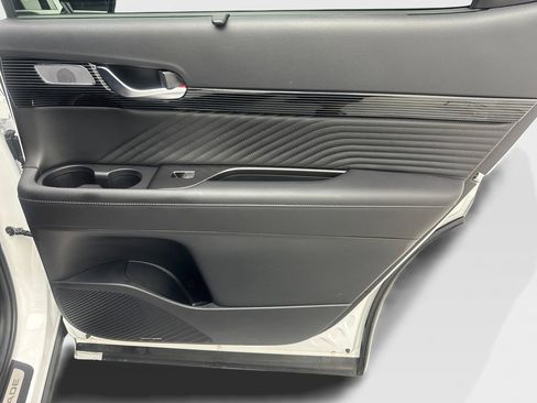 Used 2025 Hyundai Palisade Calligraphy AWD/4WD image 46