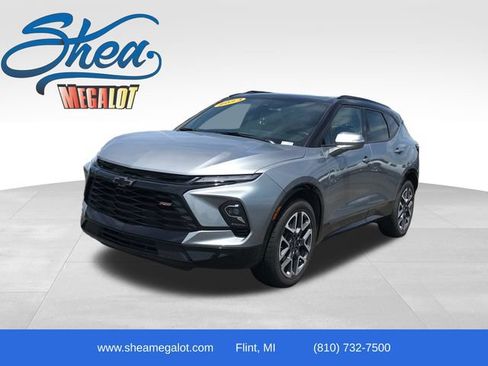 Used 2023 Chevrolet Blazer RS w/ Driver Confidence II Package AWD/4WD image 1