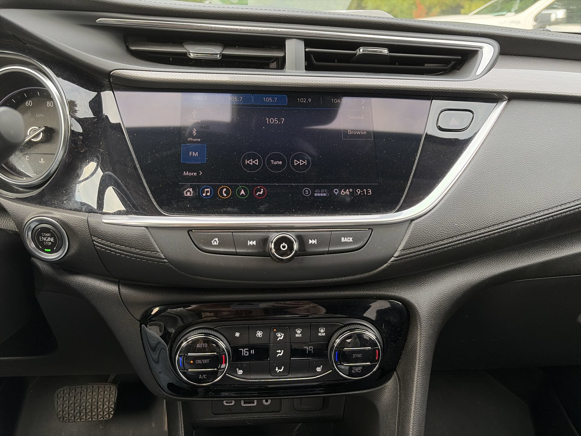Used 2020 Buick Encore GX Essence w/ Advanced Technology Package AWD/4WD image 14