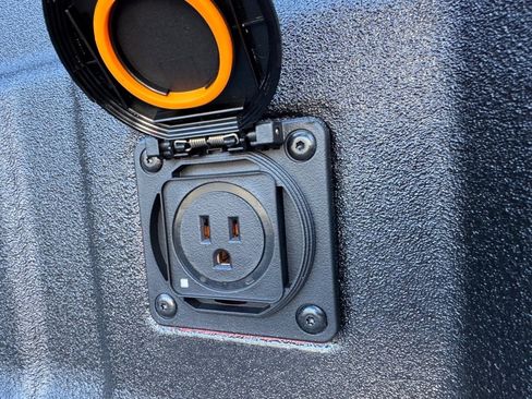 New 2026 Chevrolet Colorado LT w/ LT Convenience Package image 8