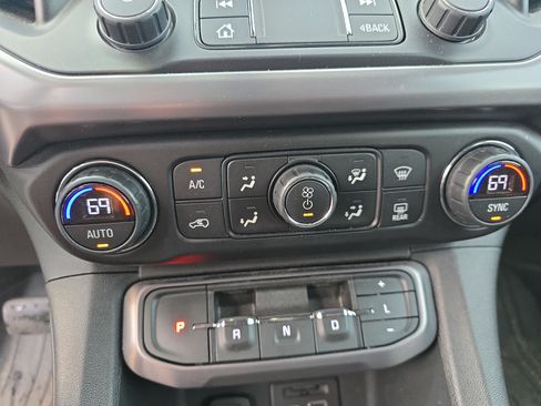 Used 2021 GMC Acadia AT4 w/ Trailering Package AWD/4WD image 33