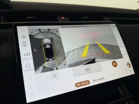 Used 2026 Land Rover Range Rover Velar S image 24