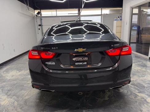 Used 2017 Chevrolet Malibu Premier w/ Premier Sun and Wheel Package FWD image 8