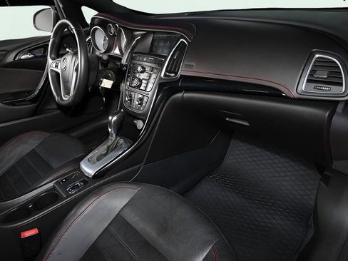 Used 2018 Buick Cascada Sport Touring w/ Dark Effects Package image 18