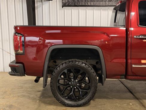Used 2016 GMC Sierra 1500 SLT w/ All-Terrain Package AWD/4WD image 8