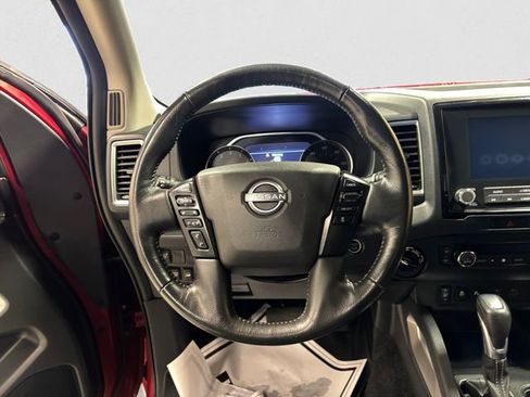Certified 2022 Nissan Frontier SV image 12