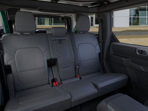 New 2025 Ford Bronco Badlands AWD/4WD image 11