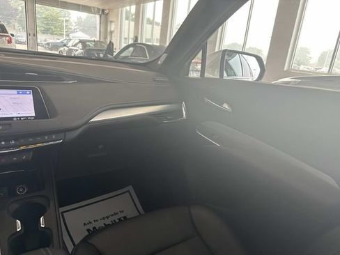 Certified 2023 Cadillac XT4 Premium Luxury w/ Cold Weather Package AWD/4WD image 33