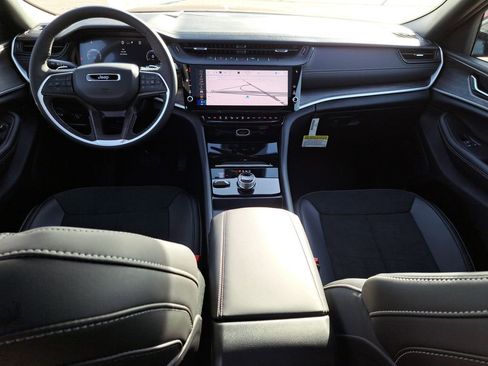 New 2026 Jeep Grand Cherokee Altitude AWD/4WD image 12