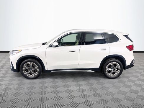 Used 2025 BMW X1 xDrive28i AWD/4WD image 4