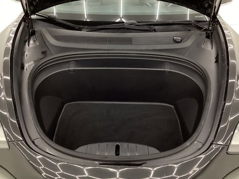 Used 2018 Tesla Model 3 Mid Range RWD image 42
