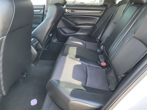 Used 2021 Honda Accord Sport image 11