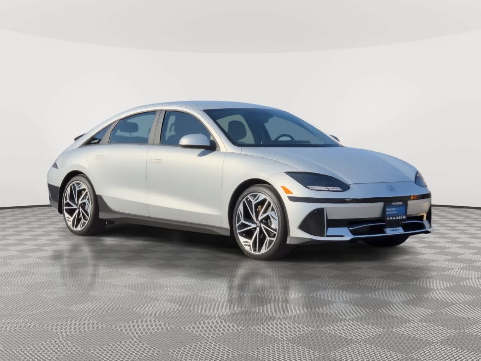 Used 2023 Hyundai Ioniq 6 SEL RWD image 3