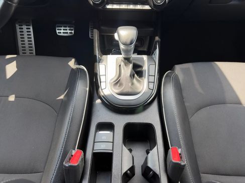 Used 2022 Kia Forte GT-Line w/ GT-Line Technology Package FWD image 10