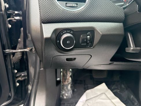 Used 2014 Chevrolet Cruze LT w/ All-Star Edition FWD image 17