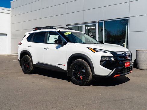 New 2026 Nissan Rogue SV AWD/4WD image 29