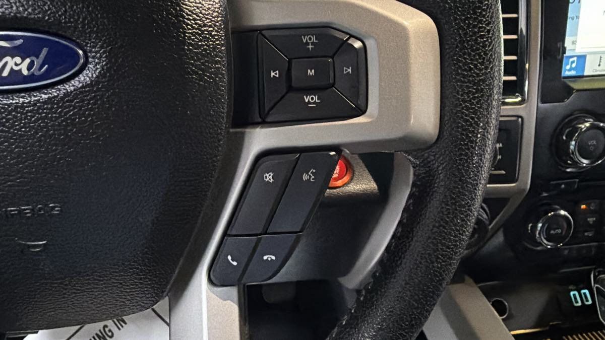 Used 2016 Ford F150 Lariat AWD/4WD image 17
