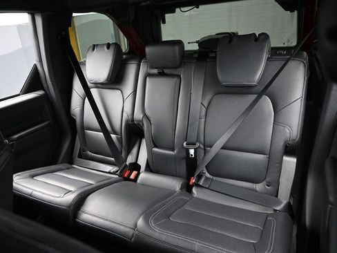 New 2026 Ford Bronco Big Bend w/ Black Diamond Package AWD/4WD image 31