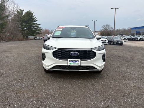 Certified 2024 Ford Escape ST-Line Select w/ Tech Pack #1 AWD/4WD image 8