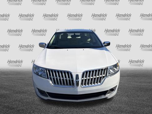 Used 2012 Lincoln MKZ FWD image 3