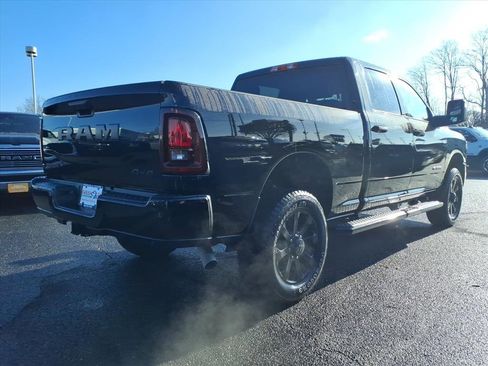 Used 2025 RAM 2500 Big Horn image 16