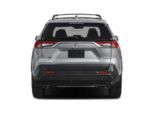 Used 2024 Toyota RAV4 XLE FWD image 5