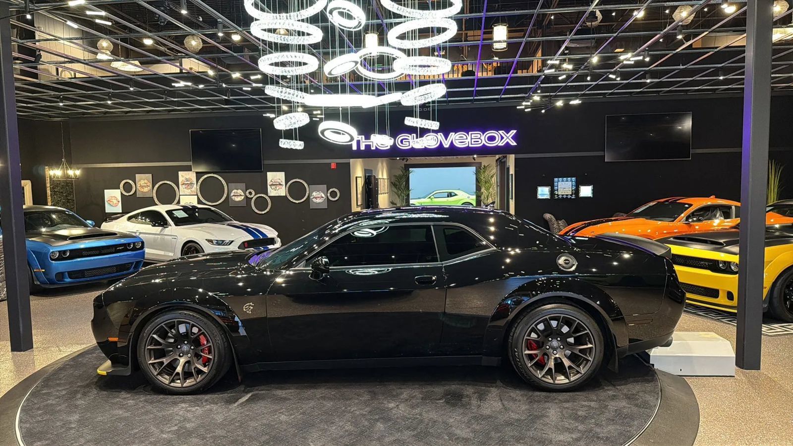 Used 2021 Dodge Challenger SRT Hellcat Redeye RWD image 3
