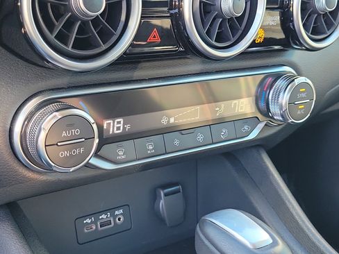 Certified 2023 Nissan Sentra SR image 31