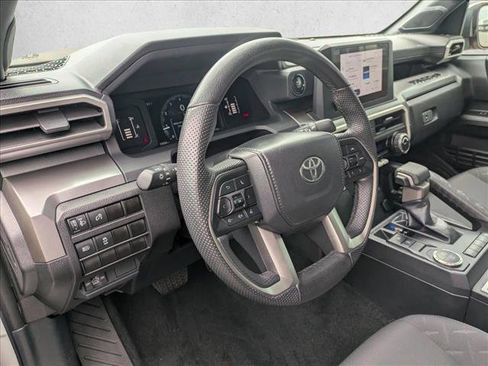 Used 2024 Toyota Tacoma SR5 w/ SR5 Upgrade Package image 9