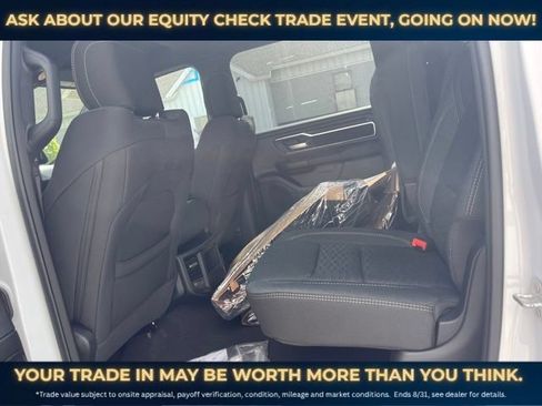 Used 2025 RAM 1500 Big Horn AWD/4WD image 16