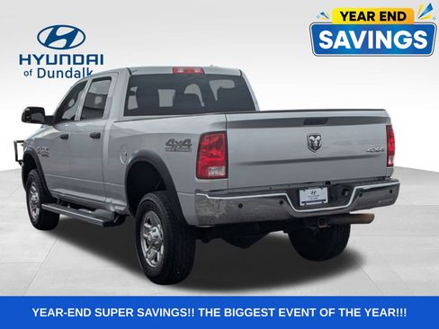 Used 2018 RAM 2500 Tradesman w/ Chrome Appearance Group image 5